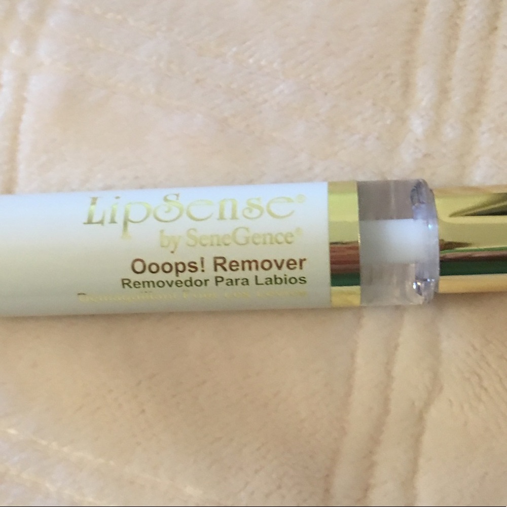 Lipsense remover - Picture 2 of 6